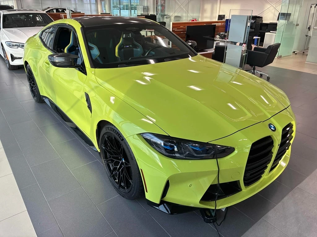 BMW M4 * Competition M xDrive * CARFAX * БЕЗ ПЪРВОНАЧАЛНА, снимка 1