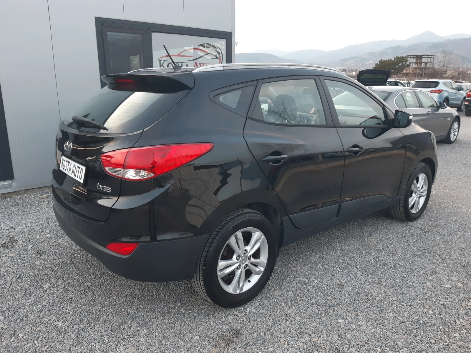 Hyundai IX35 КАТО НОВ, снимка 3 - Автомобили и джипове - 49441040