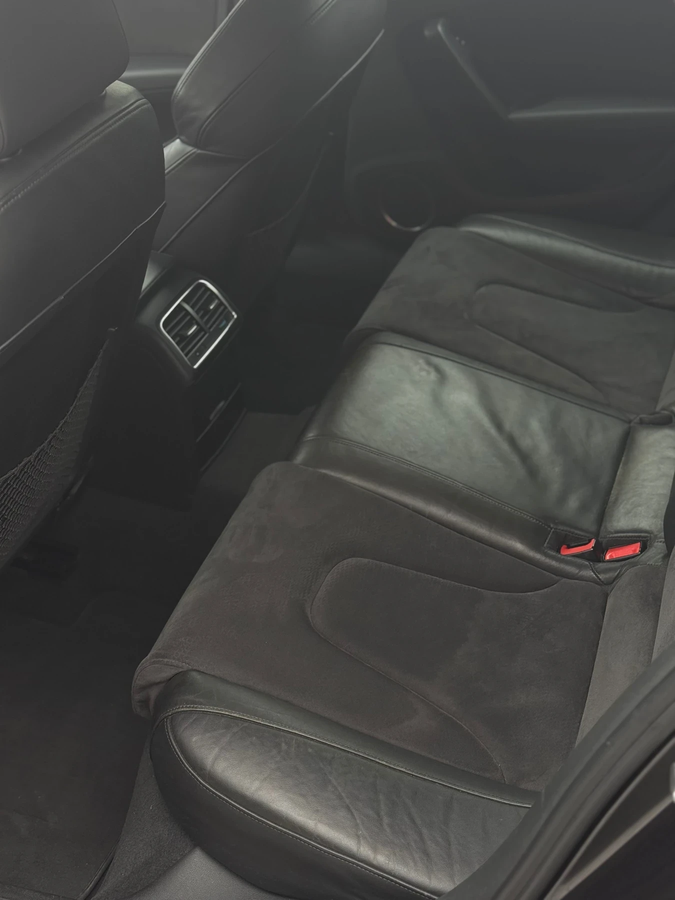 Audi A4 3.0TDI* DIS* ALCANTAR* KEYLESS* B&O, DRIVE SELECT* | Mobile.bg — изображение 16