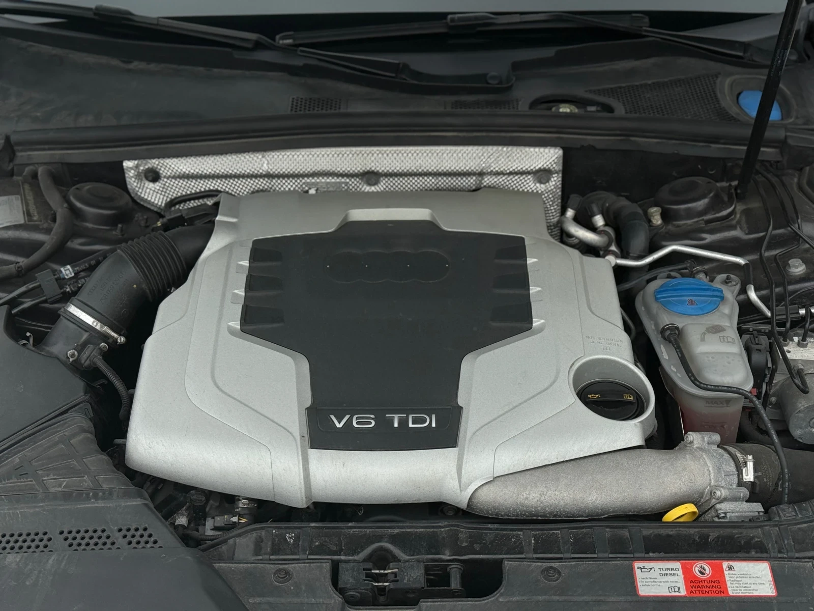 Audi A4 3.0TDI* DIS* ALCANTAR* KEYLESS* B&O, DRIVE SELECT* | Mobile.bg — изображение 17