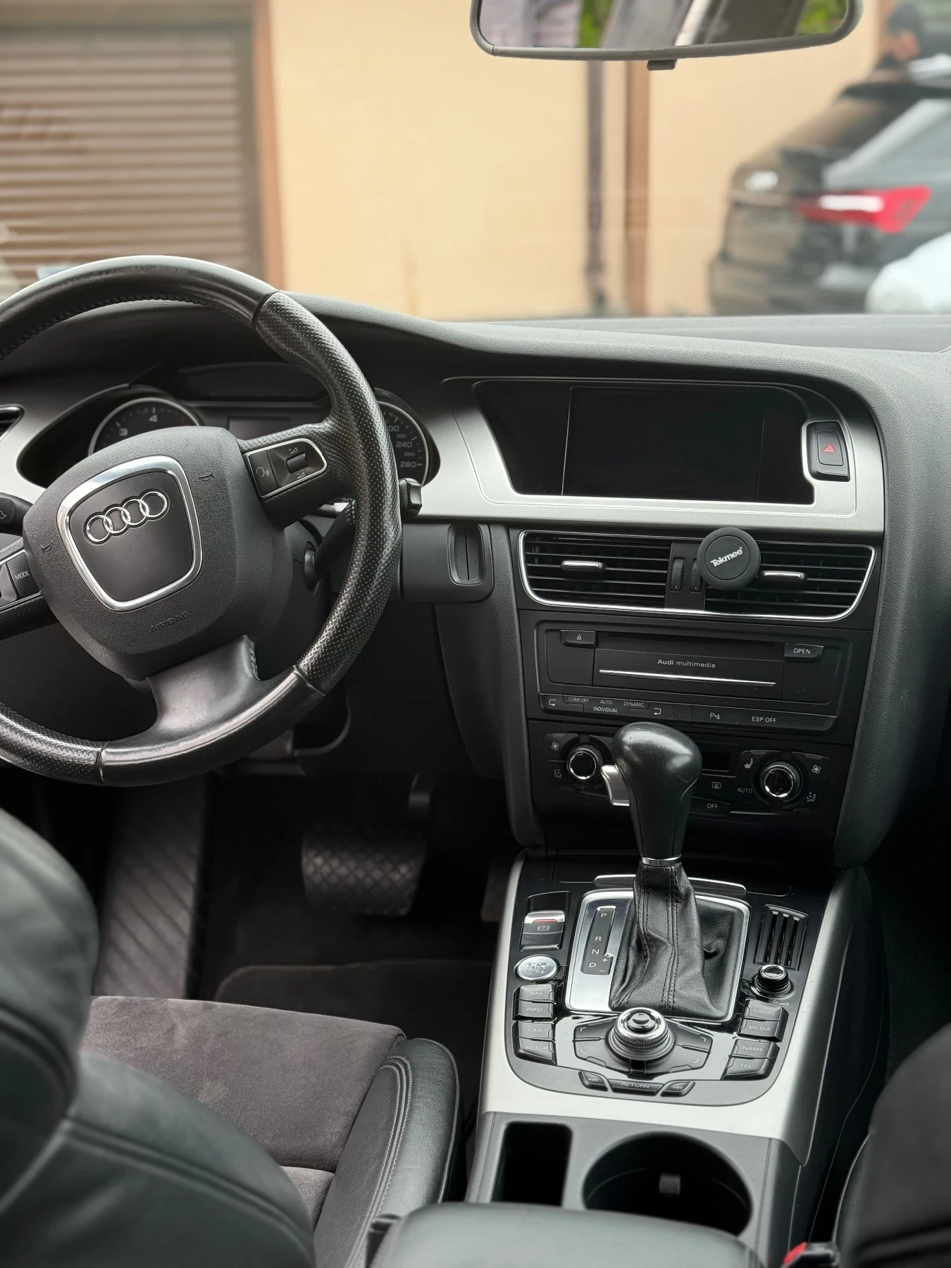 Audi A4 3.0TDI* DIS* ALCANTAR* KEYLESS* B&O, DRIVE SELECT* | Mobile.bg — изображение 15