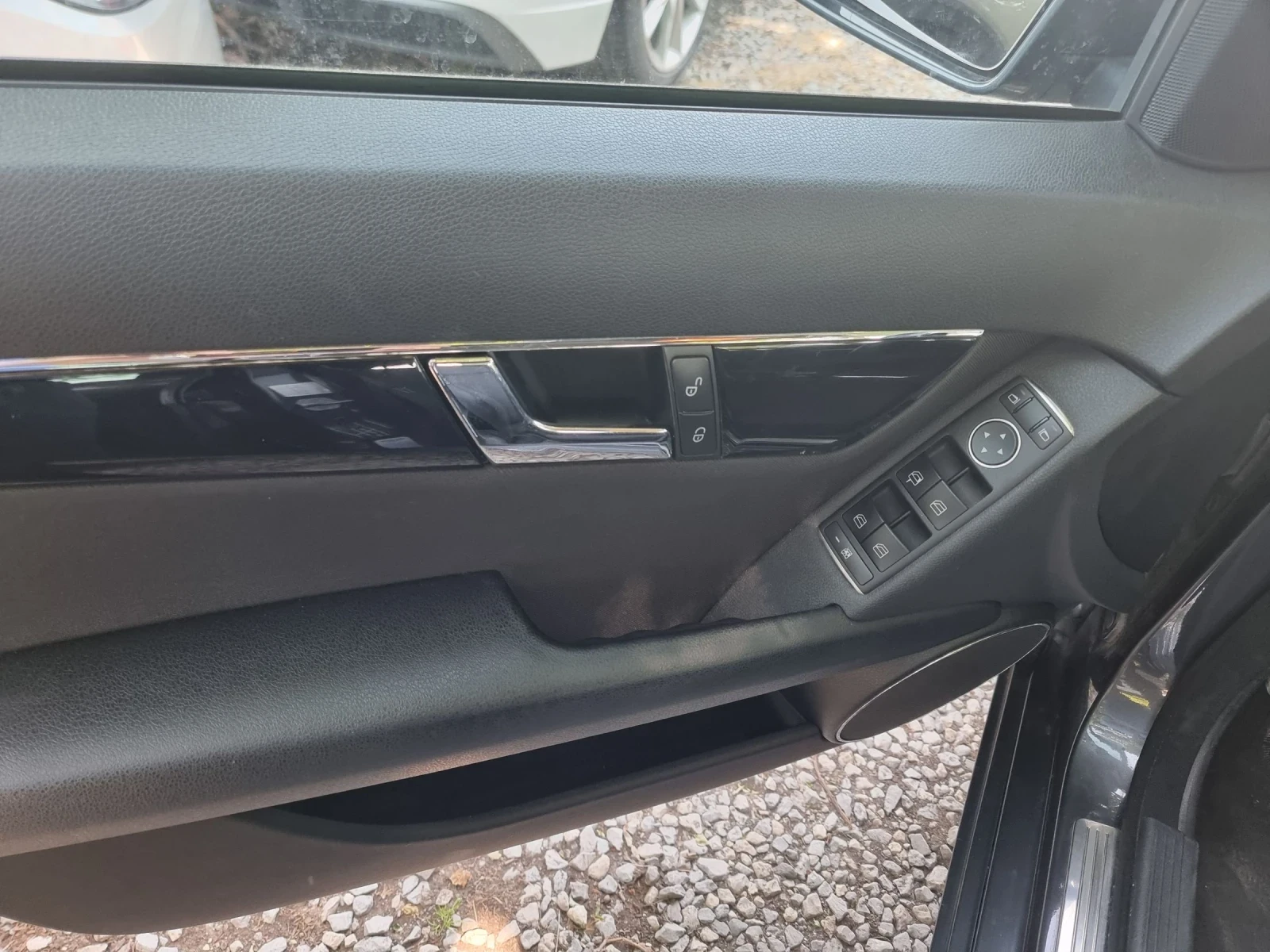 Mercedes-Benz C 200 2, 2cdi | Mobile.bg — изображение 11
