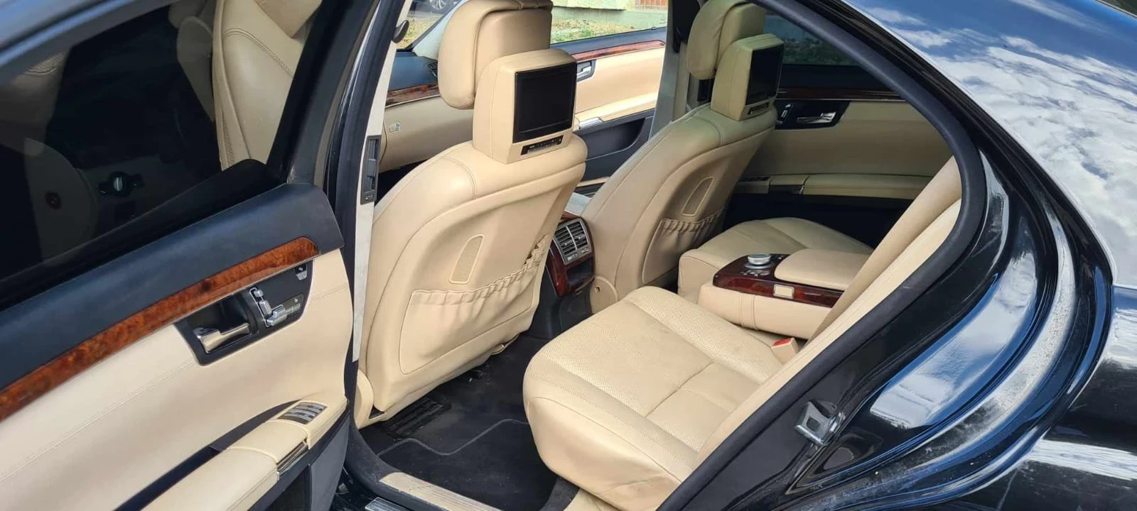 Mercedes-Benz 320  - изображение 10