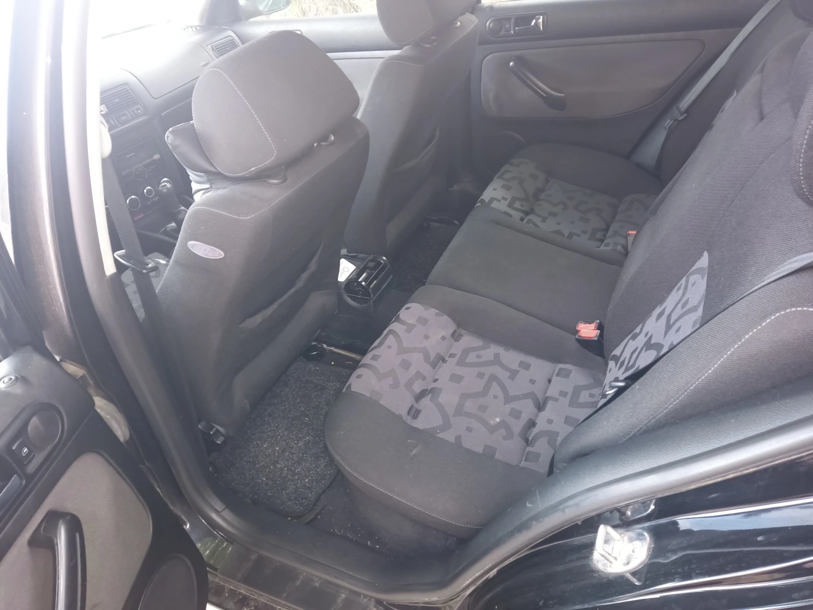VW Golf 4 : 1, 6SR - изображение 8