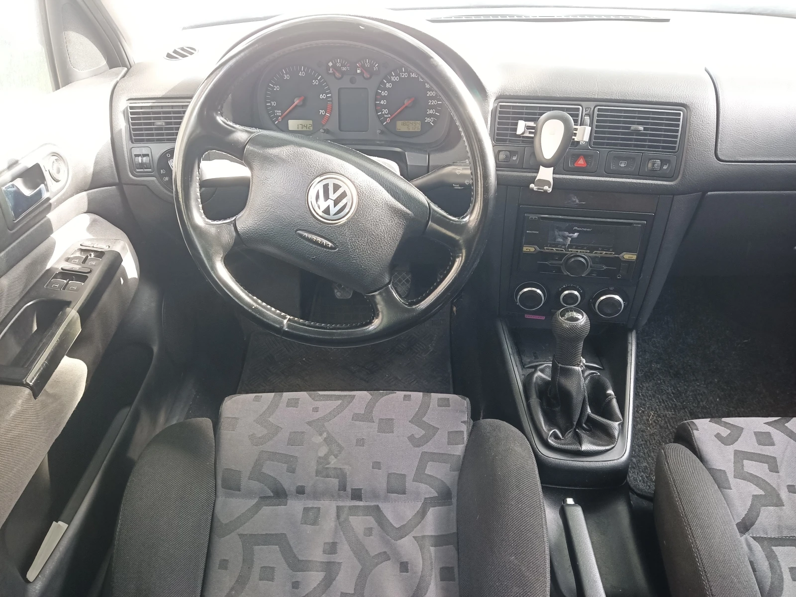 VW Golf 4 : 1, 6SR - изображение 5
