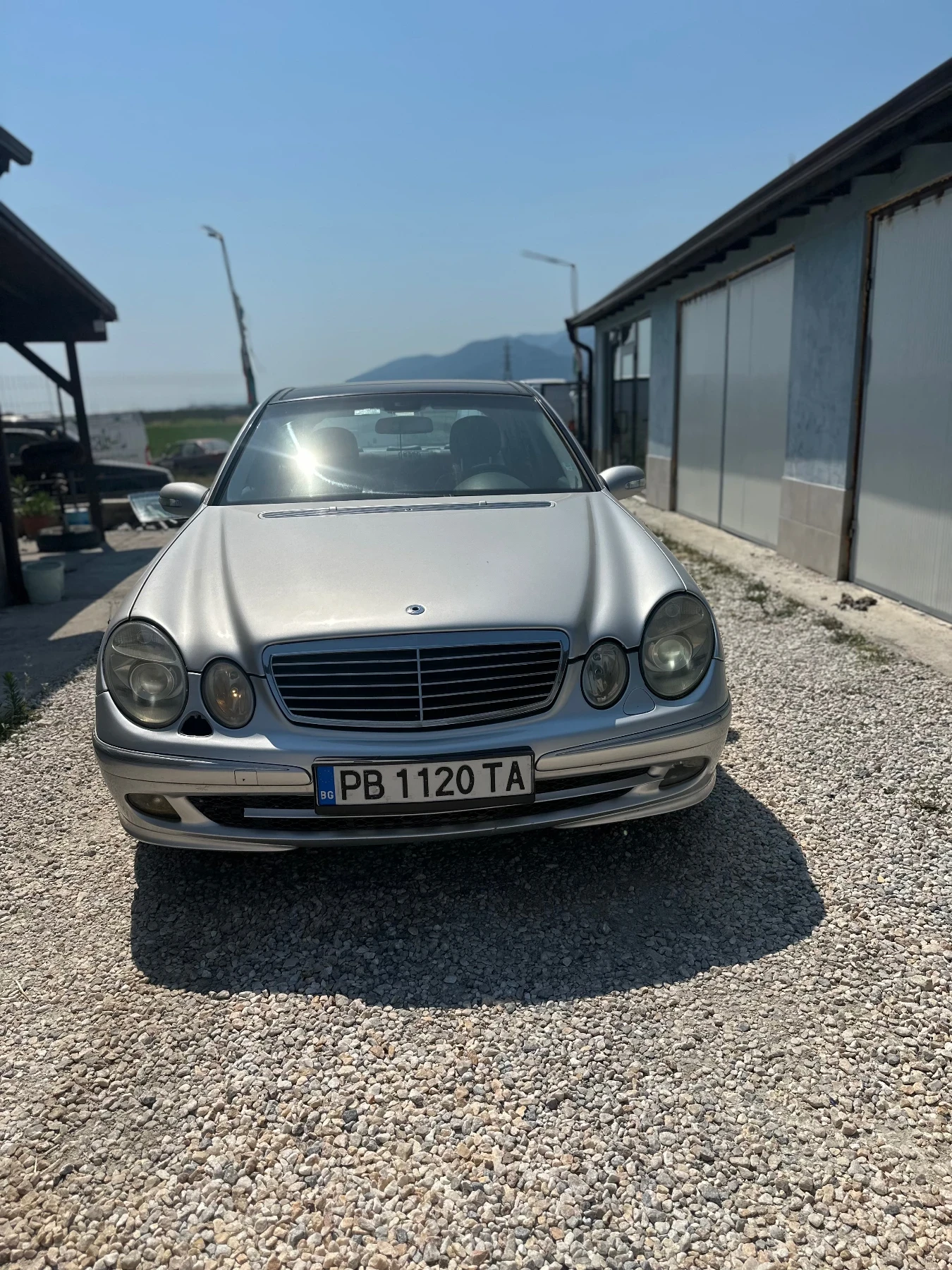 Mercedes-Benz E 270 Ръчка  - изображение 2