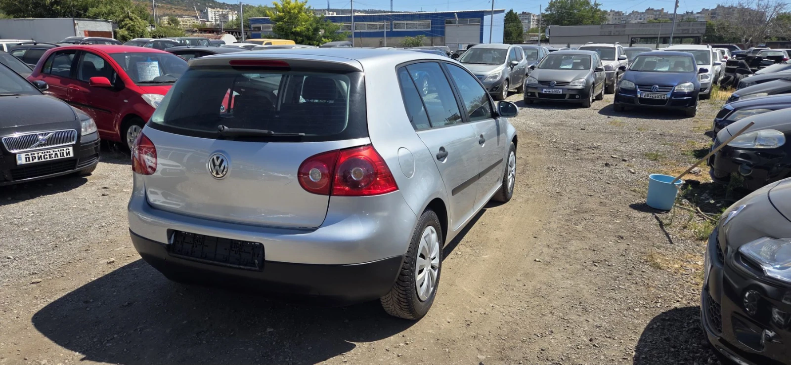 VW Golf 1.6 БЕНЗИН 102к.с - изображение 4