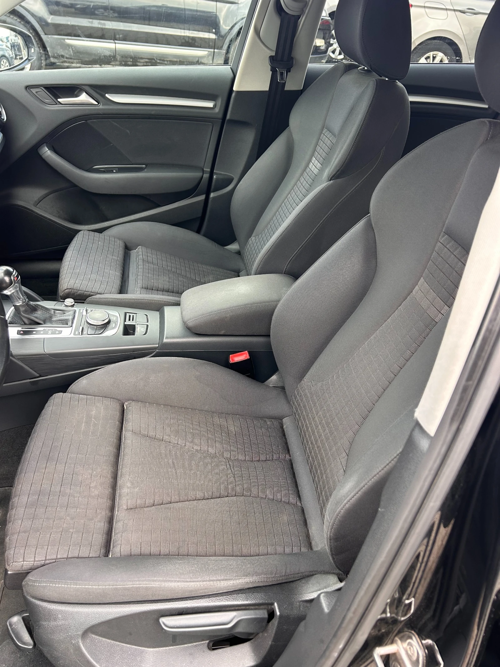 Audi A3 1.6TDI AVTOMAT/NAVI EURO 5 | Mobile.bg   12