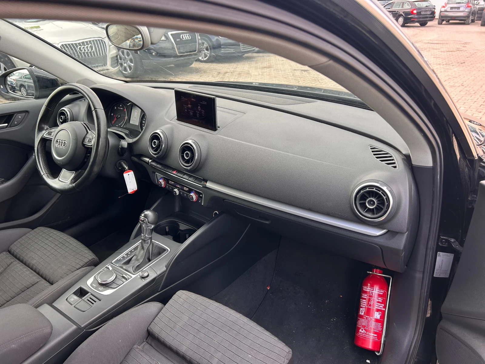Audi A3 1.6TDI AVTOMAT/NAVI EURO 5 | Mobile.bg   10