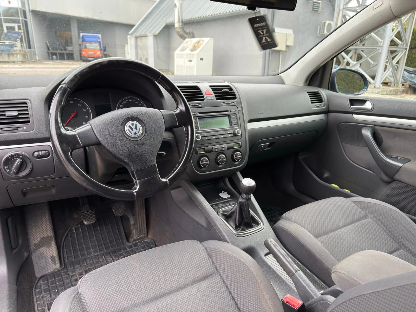 VW Golf 5 1.6 | Mobile.bg   9