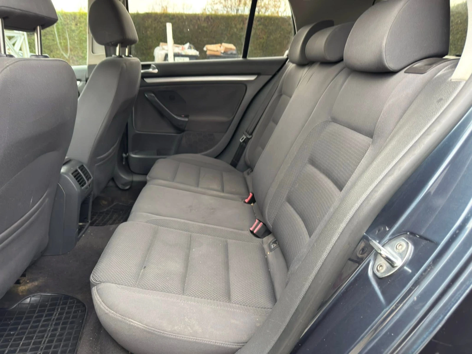 VW Golf 5 1.6 | Mobile.bg   11