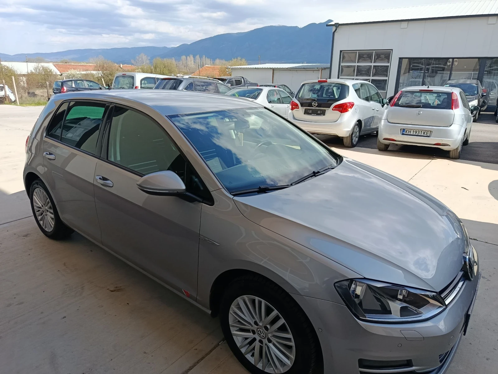 VW Golf 1.6TDI EURO6 NAVI CUP, снимка 6 - Автомобили и джипове - 52322708