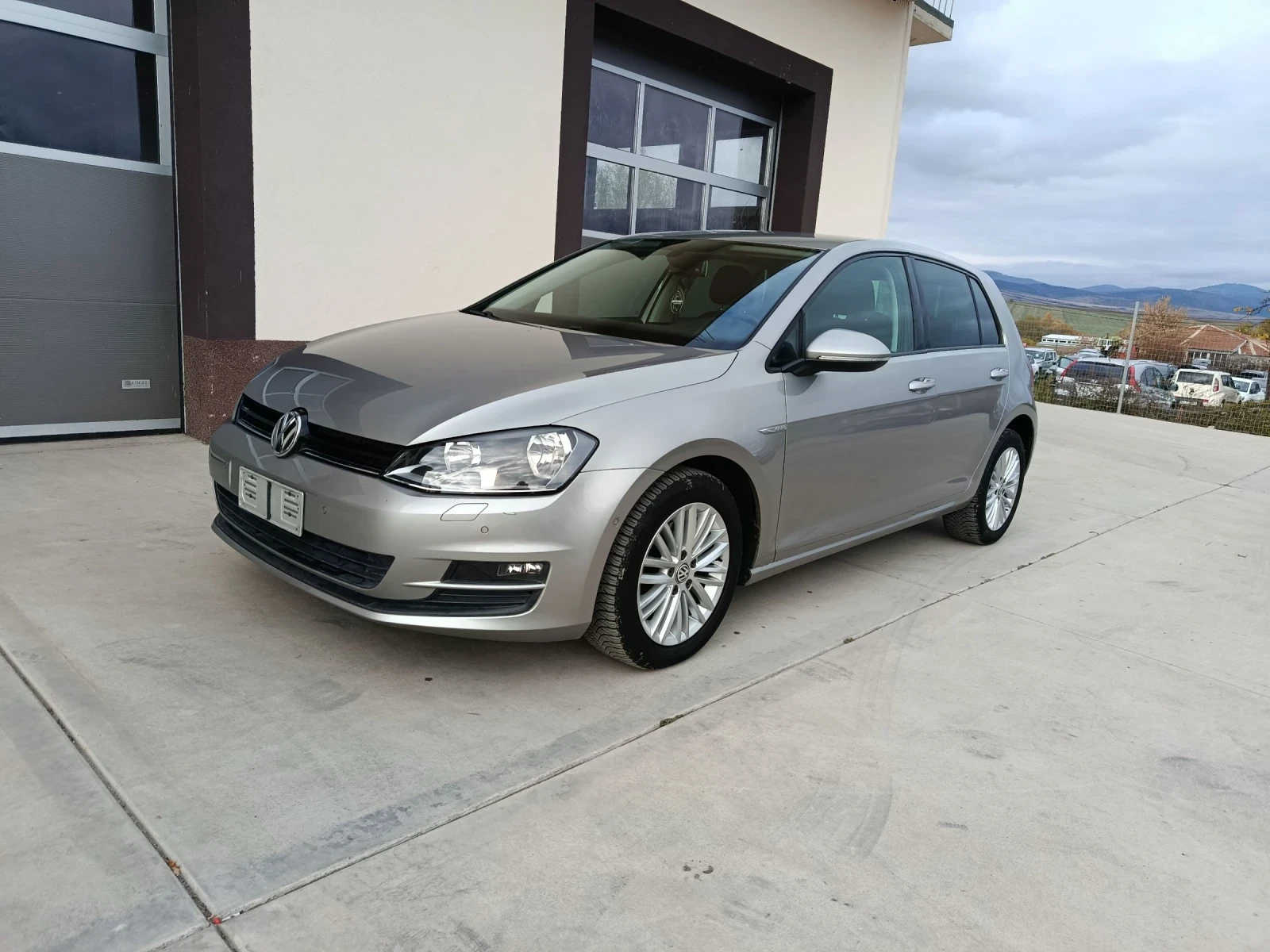 VW Golf 1.6TDI EURO6 NAVI CUP - изображение 2