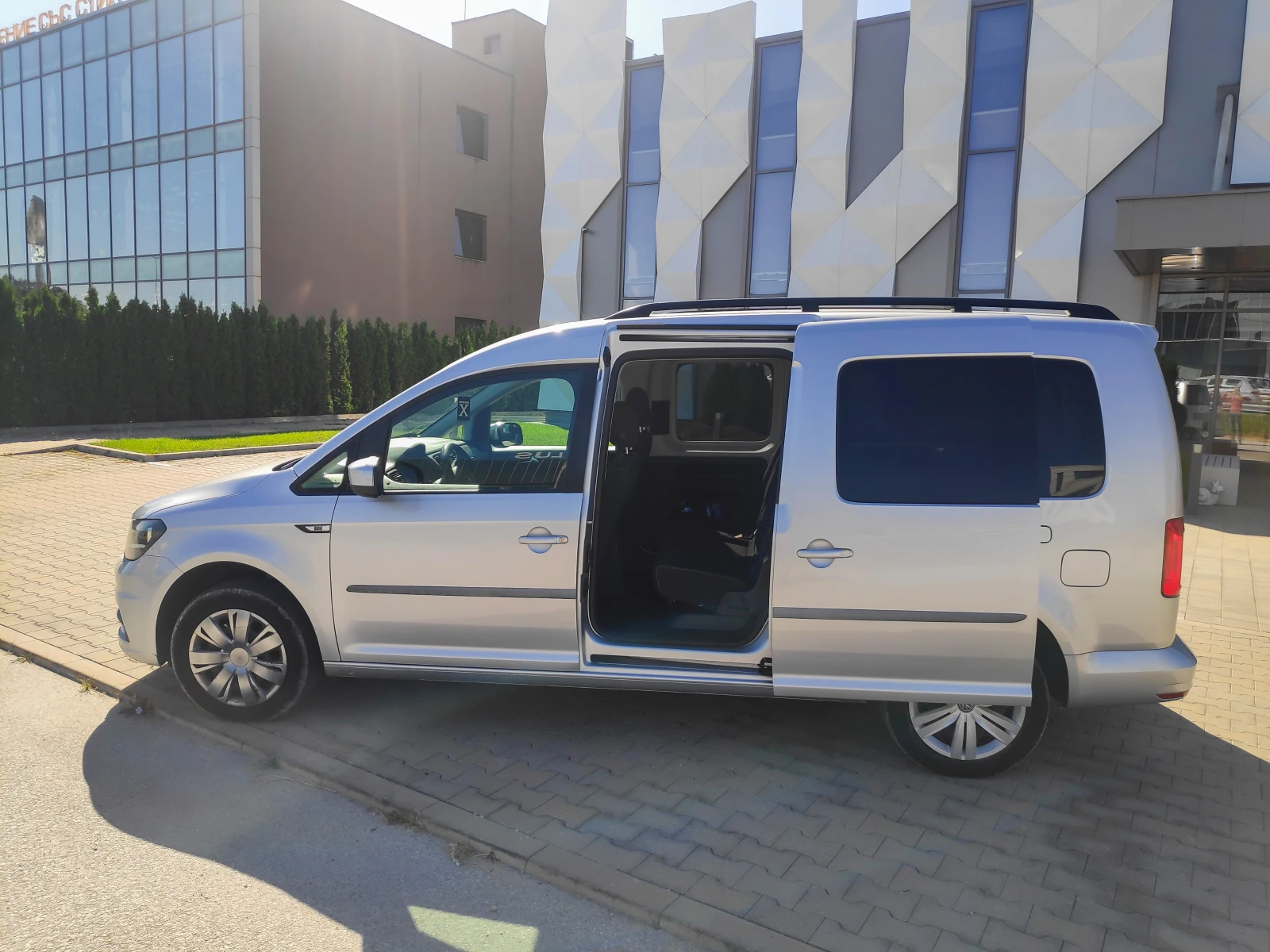 VW Caddy MAXI 6+ 1 | Mobile.bg   11