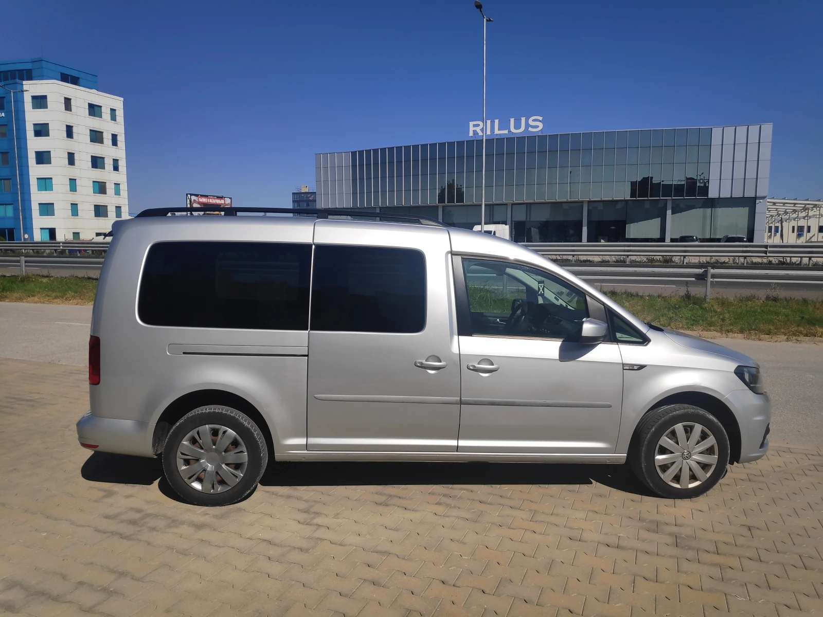 VW Caddy MAXI 6+ 1 - изображение 6