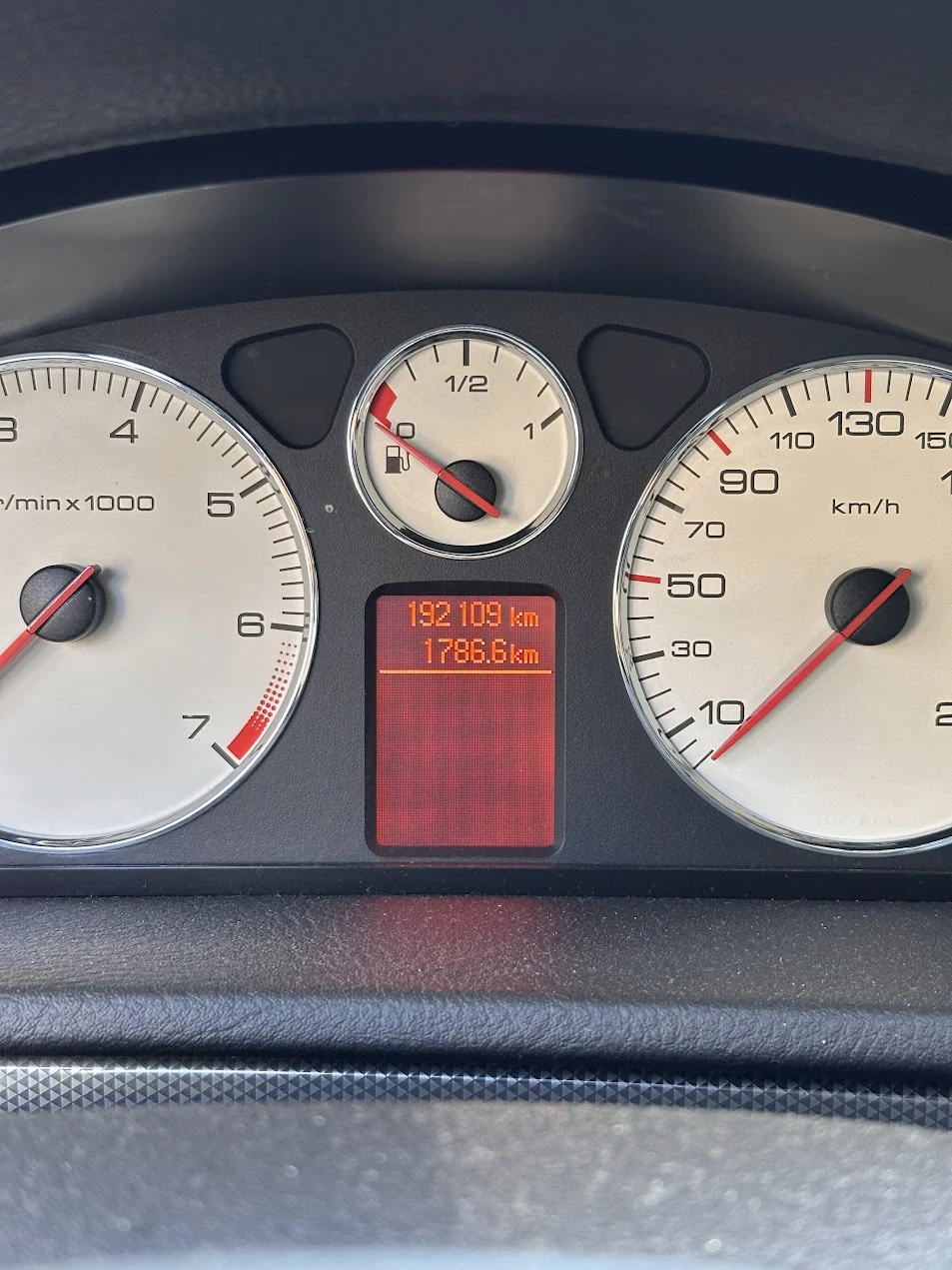 Peugeot 407 ��� / ���� / ������� | Mobile.bg � ����������� 9