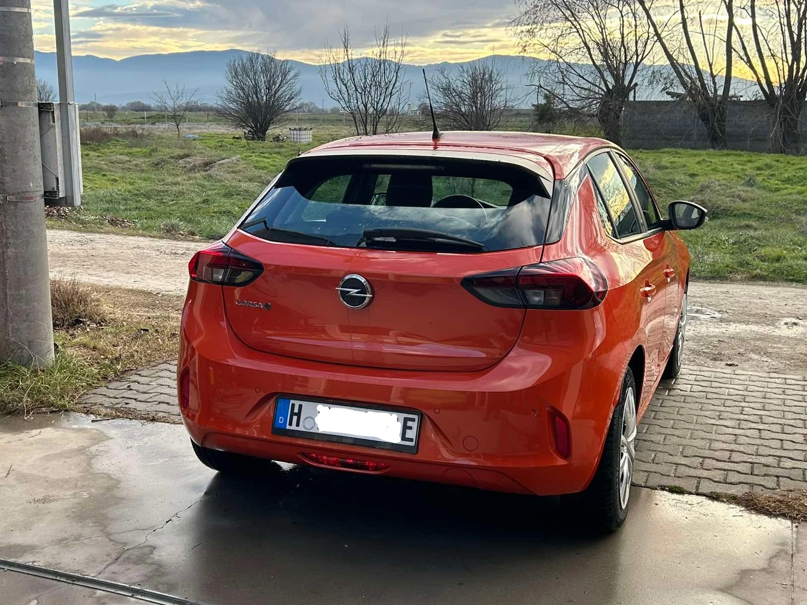 Opel Corsa Facelift  - изображение 4