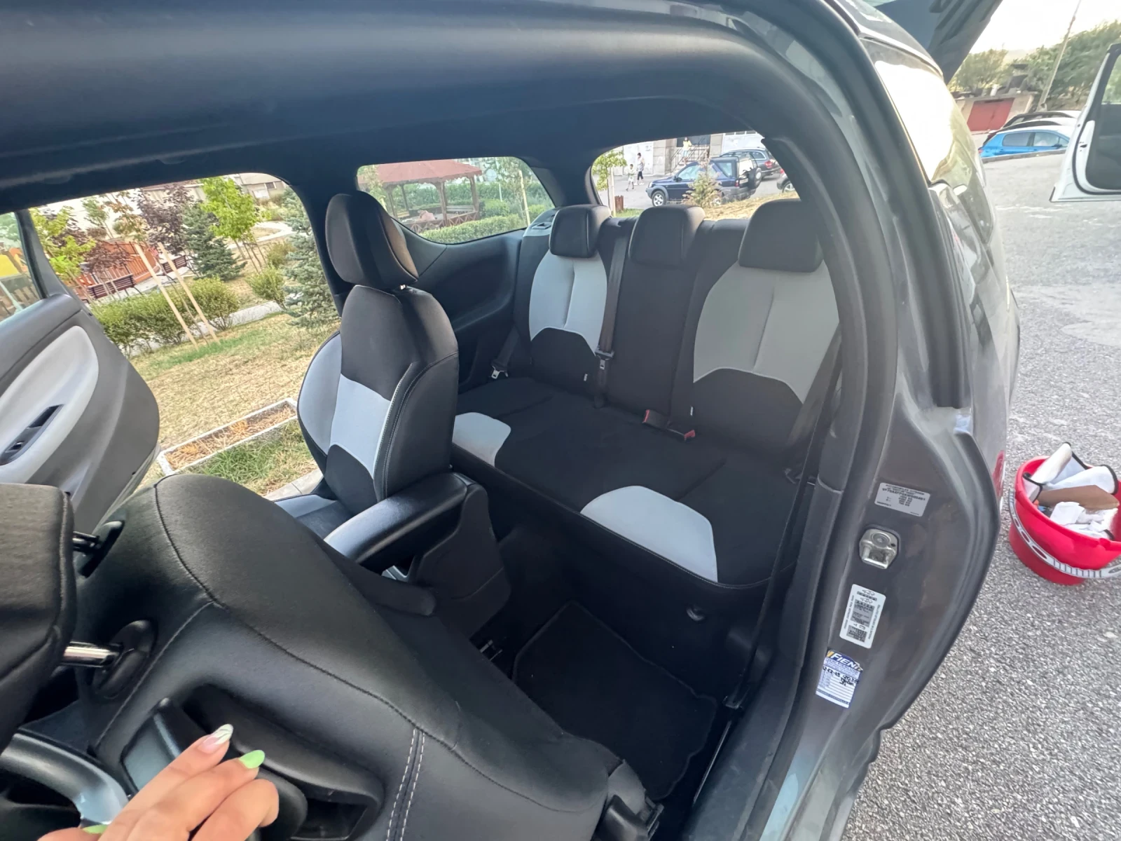 Citroen DS3 1.4, снимка 8 - Автомобили и джипове - 54482182