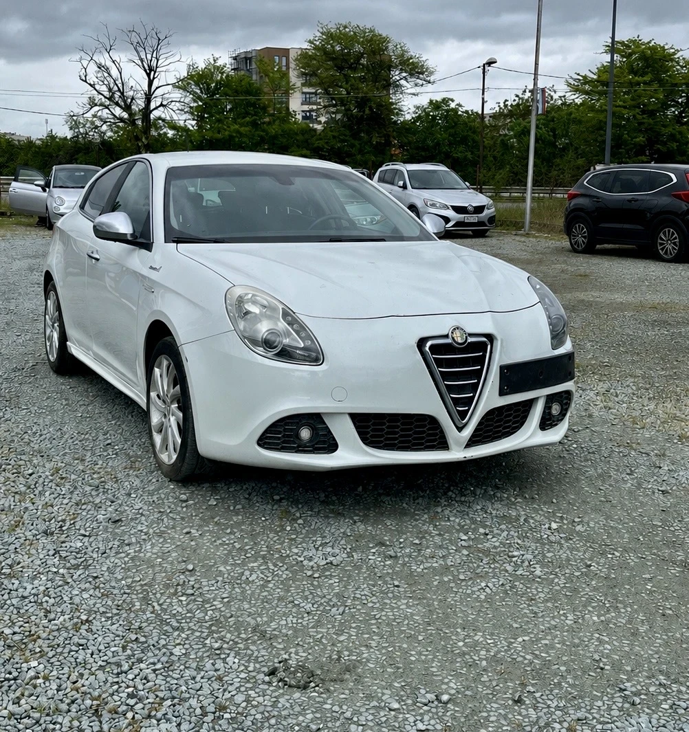 Alfa Romeo Giulietta 1.4 Turbo MultiAir, снимка 2 - Автомобили и джипове - 54580468