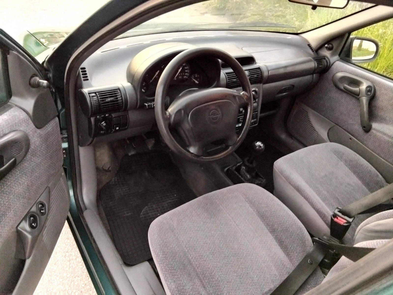 Opel Corsa 1.4.МОНО.75 + ГАЗ+ КЛИМА. ТОП , снимка 12 - Автомобили и джипове - 54760303