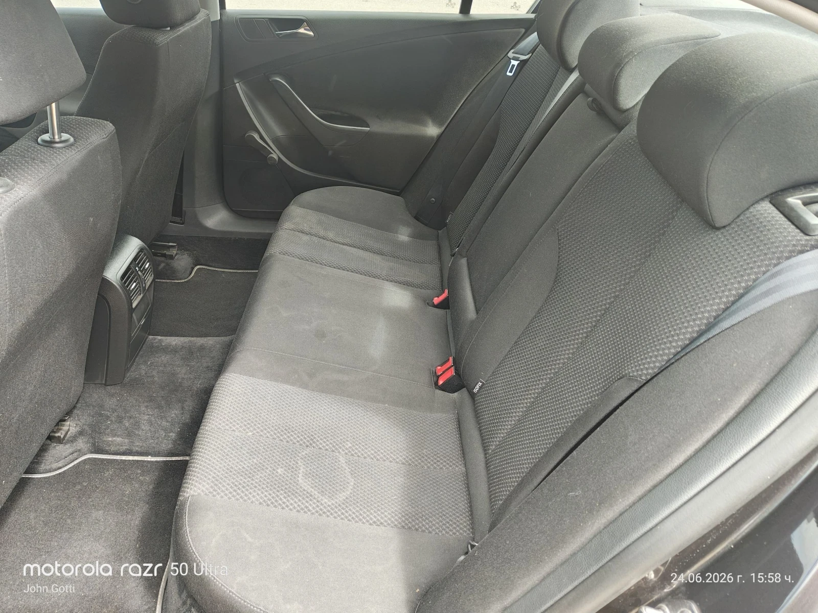 VW Passat 1.9 TDi klimatronik, 2008г., BLS, 105 k.c., снимка 15 - Автомобили и джипове - 55034938