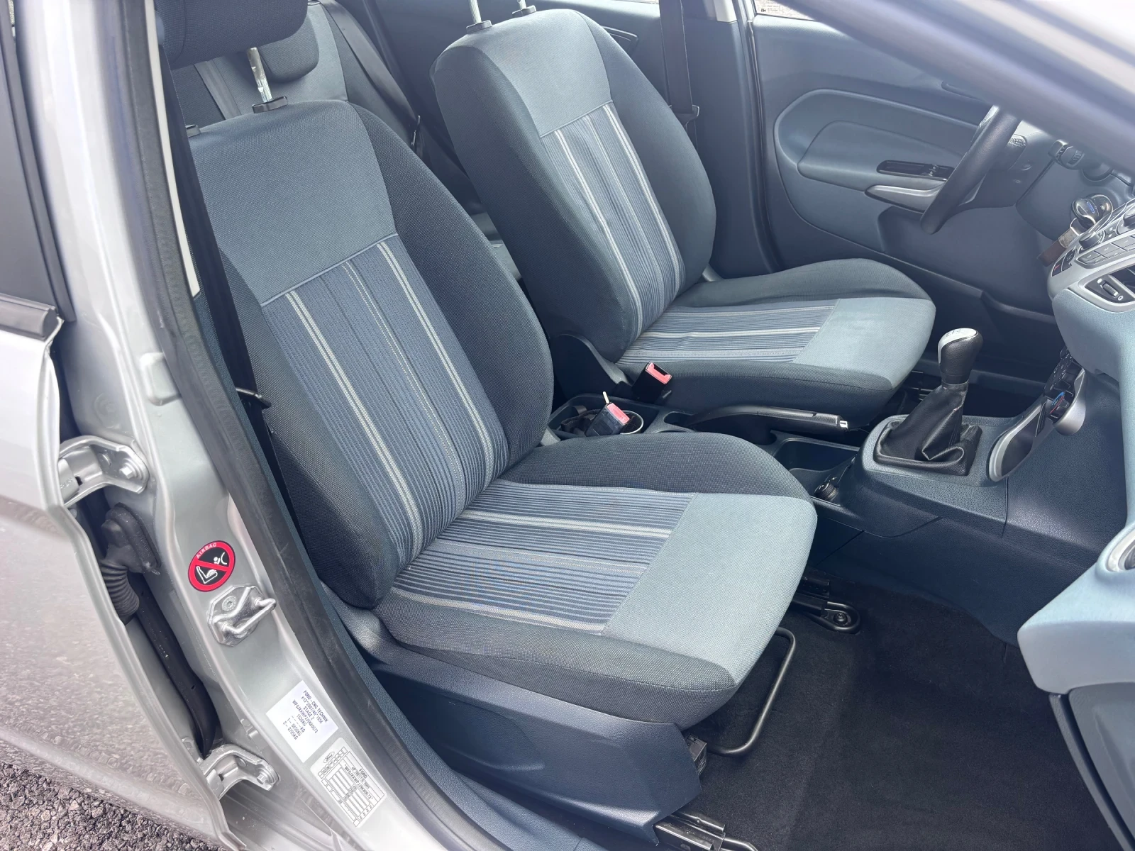 Ford Fiesta 1.4 Газ+ Бензин 174000км!!!, снимка 7 - Автомобили и джипове - 55133609