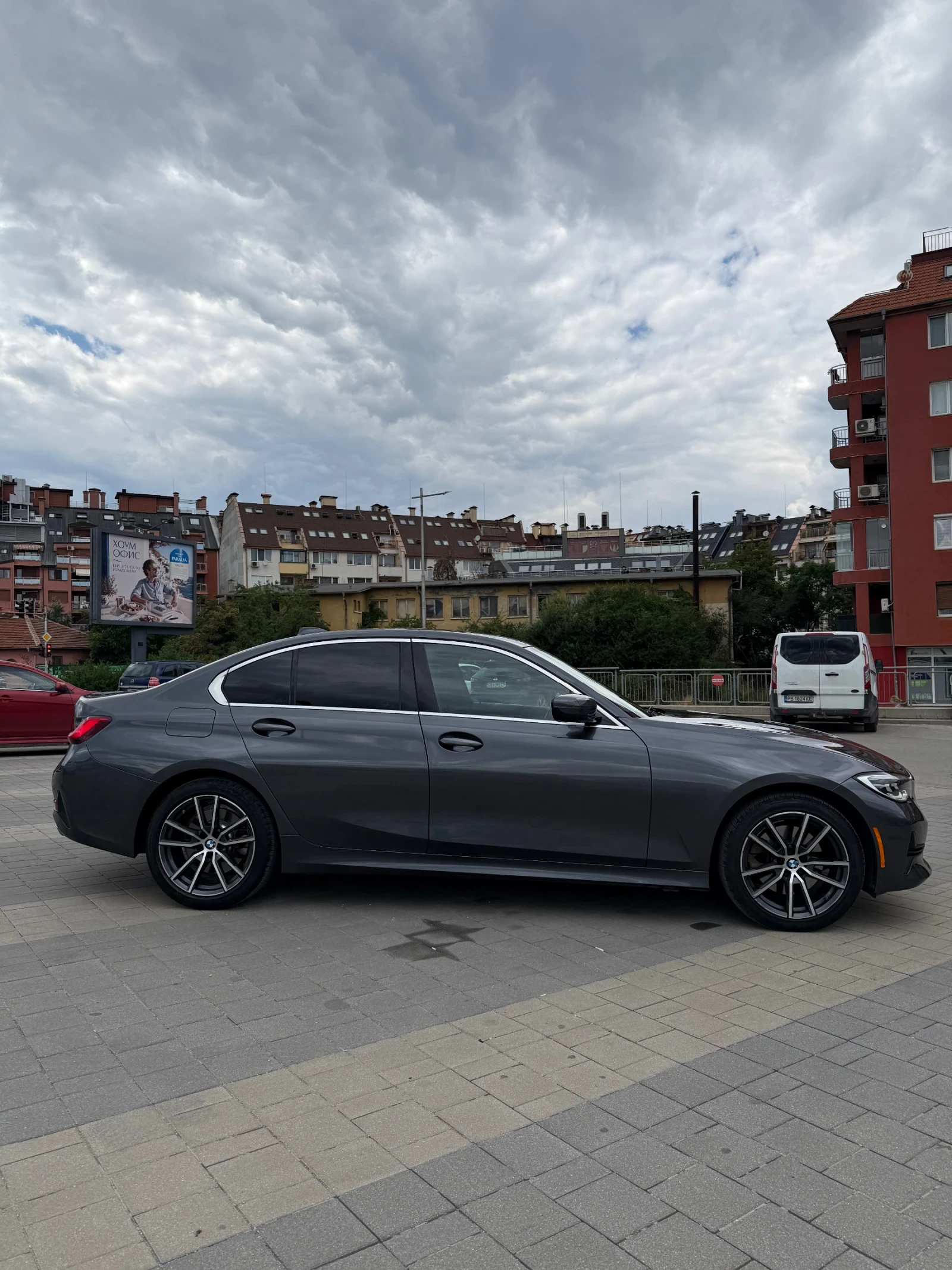 BMW 330, снимка 5 - Автомобили и джипове - 55265579
