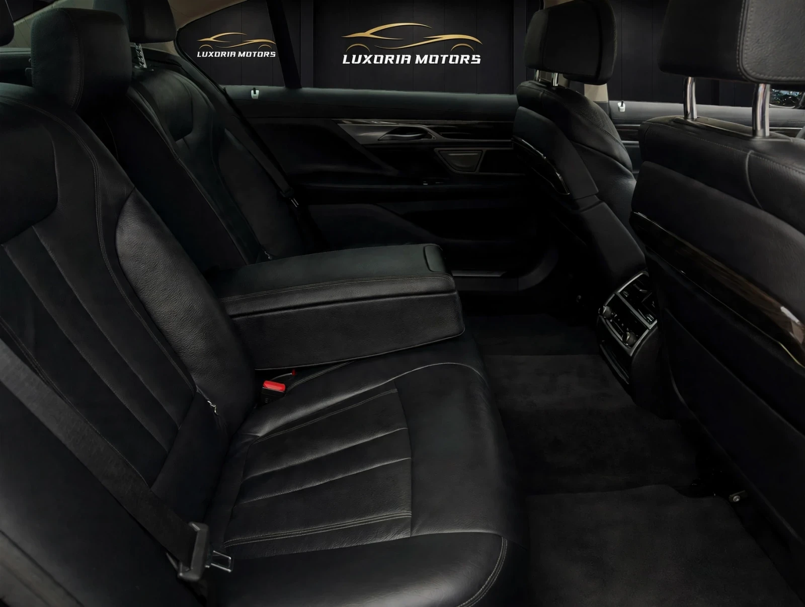 BMW 740 * b58* !!Сервизна История!!, снимка 7 - Автомобили и джипове - 55323522