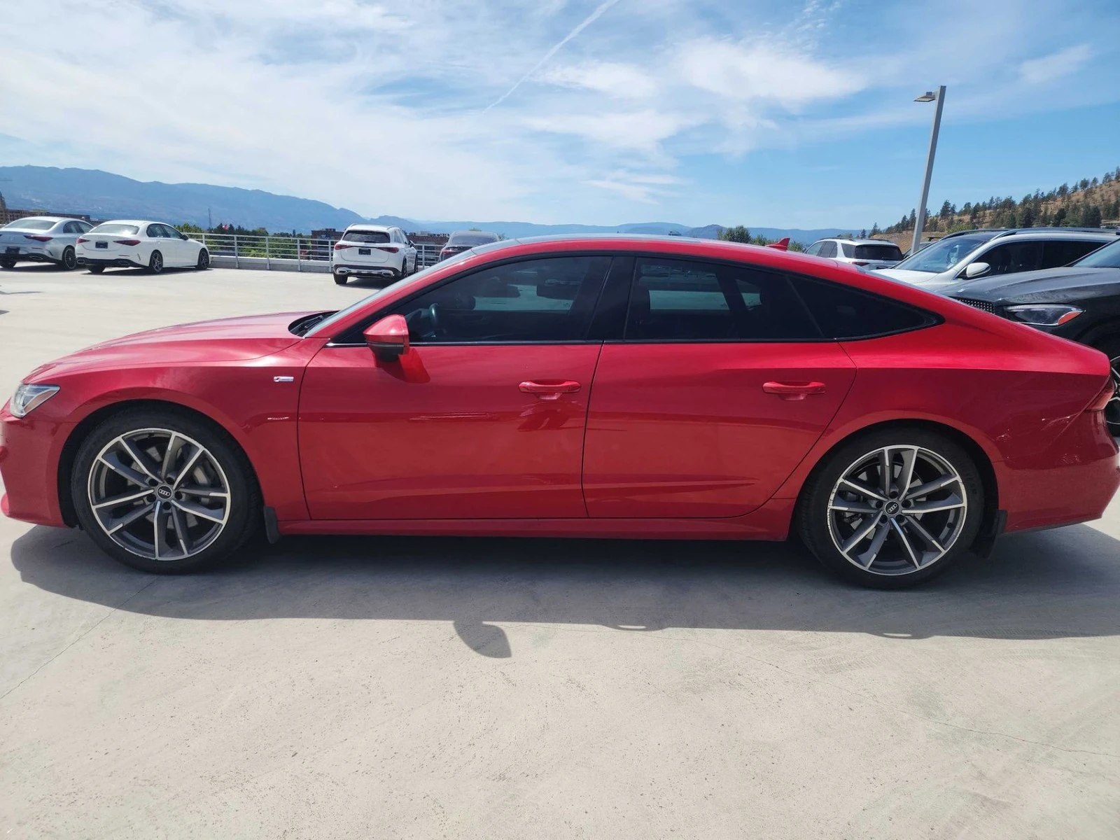 Audi A7 Progressiv Автокредит Цена до България, снимка 2 - Автомобили и джипове - 55493371