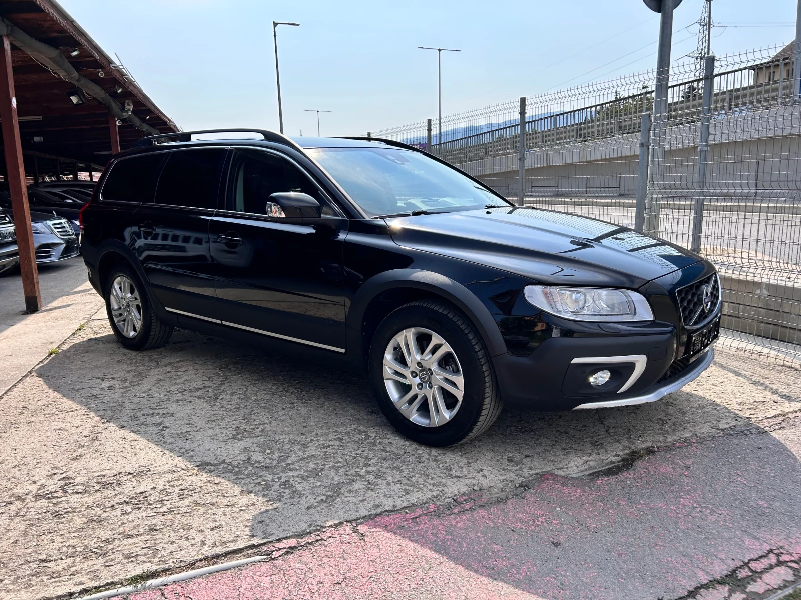 Volvo Xc70 2.4d4 Momentum AWD EURO 6B, снимка 5 - Автомобили и джипове - 55601557