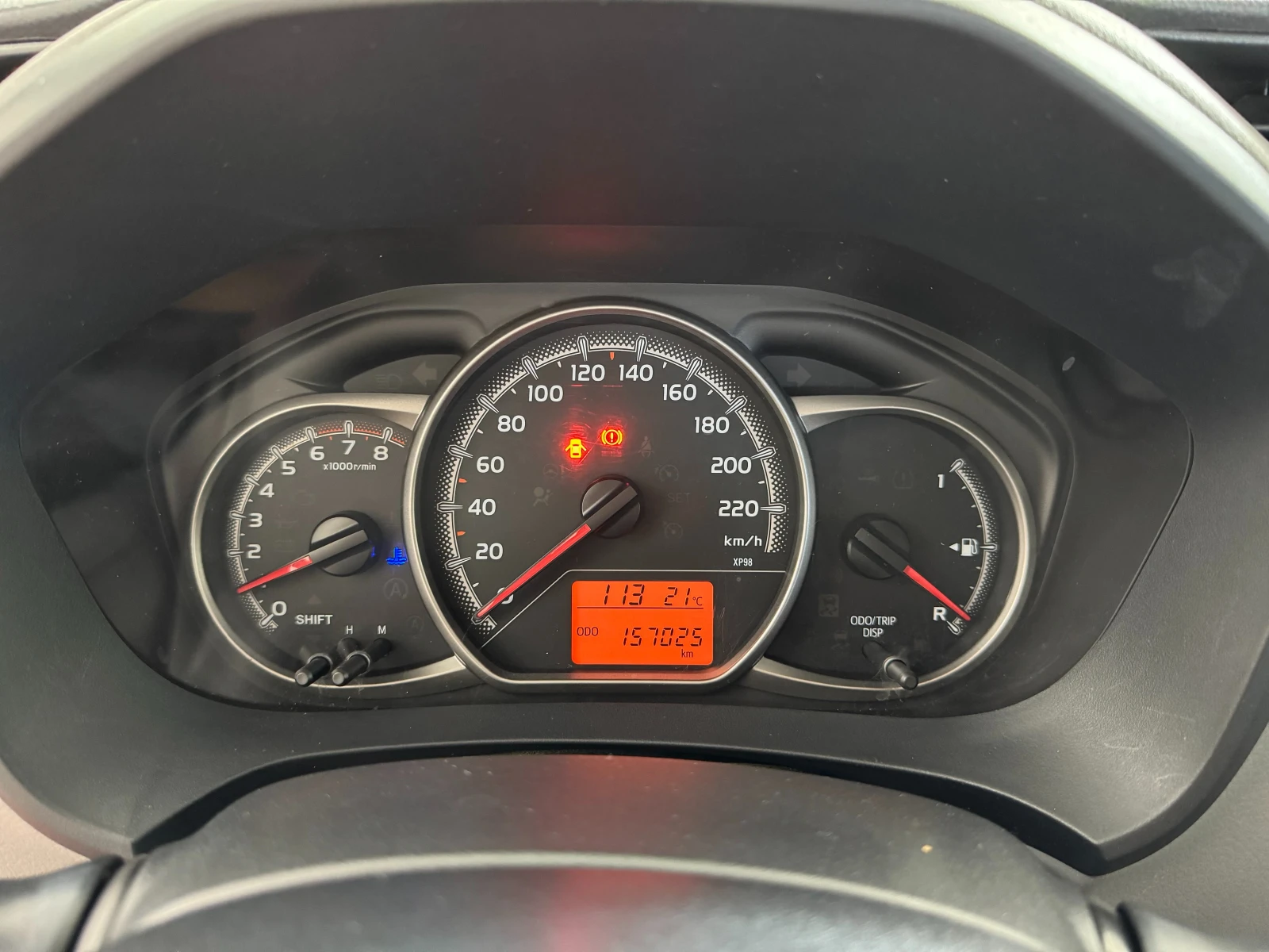 Toyota Yaris 1.0 VVT-i EURO 6B, снимка 12 - Автомобили и джипове - 56138013