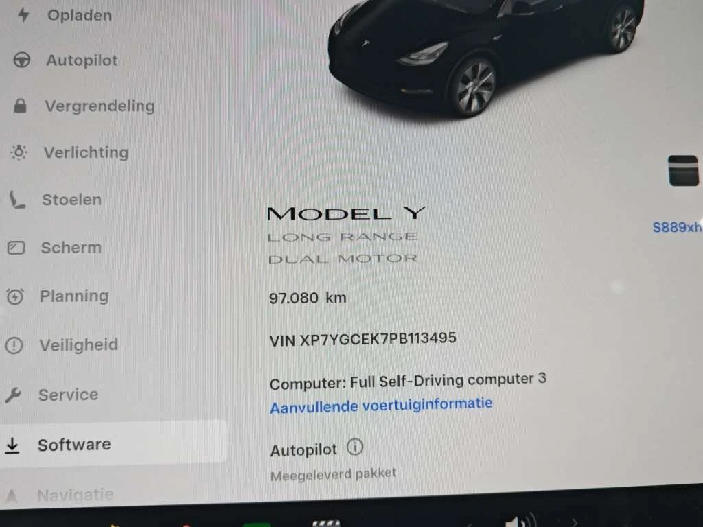 Tesla Model Y Long Range - Dual Motor, снимка 13 - Автомобили и джипове - 56317778
