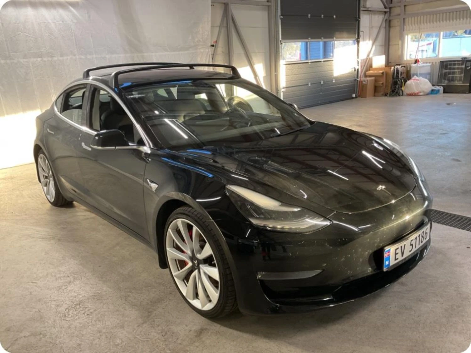 Tesla Model 3 Long Range AWD Performance, снимка 7 - Автомобили и джипове - 56323831