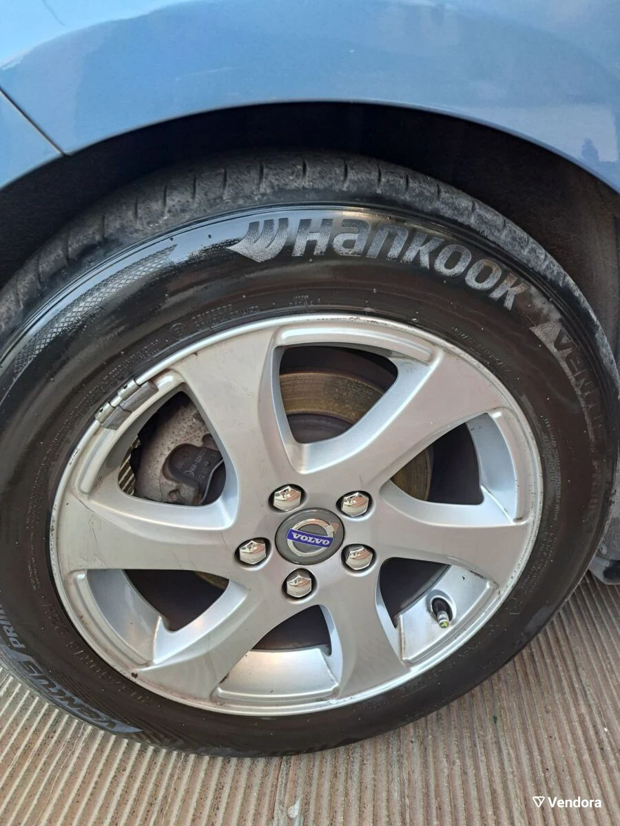 Volvo V40 Cross Country, снимка 6 - Автомобили и джипове - 56376554
