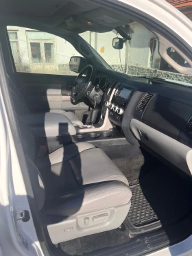 Toyota Sequoia, снимка 7