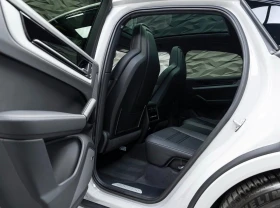 Porsche Cayenne S E-HYBRID COUPE SPORT DESIGN DUAL DISPLAY PANORAM, снимка 10