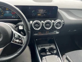 Mercedes-Benz GLA 250 ПАНОРАМА * ПОДГРЕВИ * CARFAX * АВТО КРЕДИТ * , снимка 7