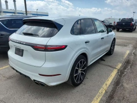 Porsche Cayenne * TURBO * CARFAX * БЕЗ ПЪРВОНАЧАЛНА ВНОСКА, снимка 3
