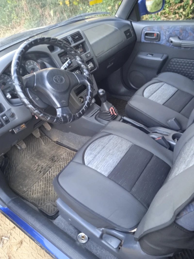 Toyota Rav4, снимка 7 - Автомобили и джипове - 47856702