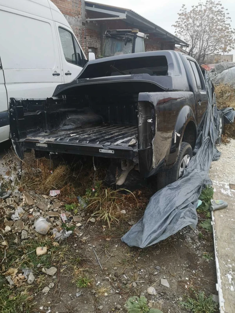 Nissan Navara, снимка 2 - Автомобили и джипове - 48450465