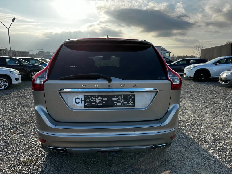 Volvo XC60 2.5 ШВЕЙЦАРИЯ AWD, снимка 7 - Автомобили и джипове - 48528845