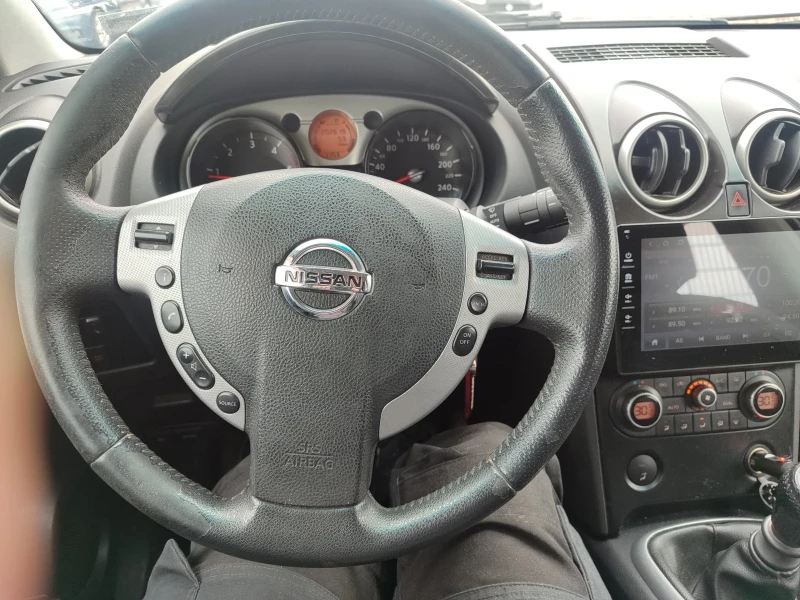 Nissan Qashqai J10, снимка 9 - Автомобили и джипове - 49565468