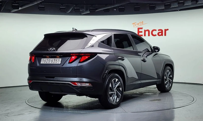 Hyundai Tucson Hybrid (Nx4) , снимка 2 - Автомобили и джипове - 52143683