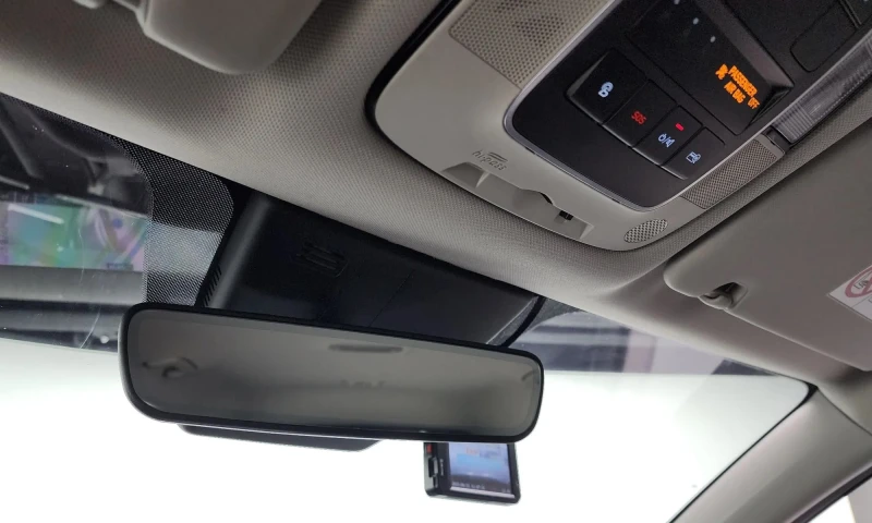 Hyundai Tucson Hybrid (Nx4) , снимка 15 - Автомобили и джипове - 52143683