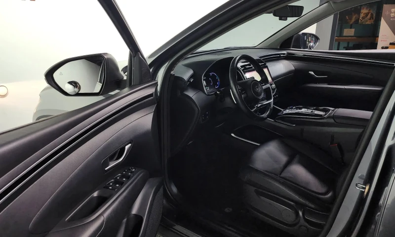 Hyundai Tucson Hybrid (Nx4) , снимка 9 - Автомобили и джипове - 52143683