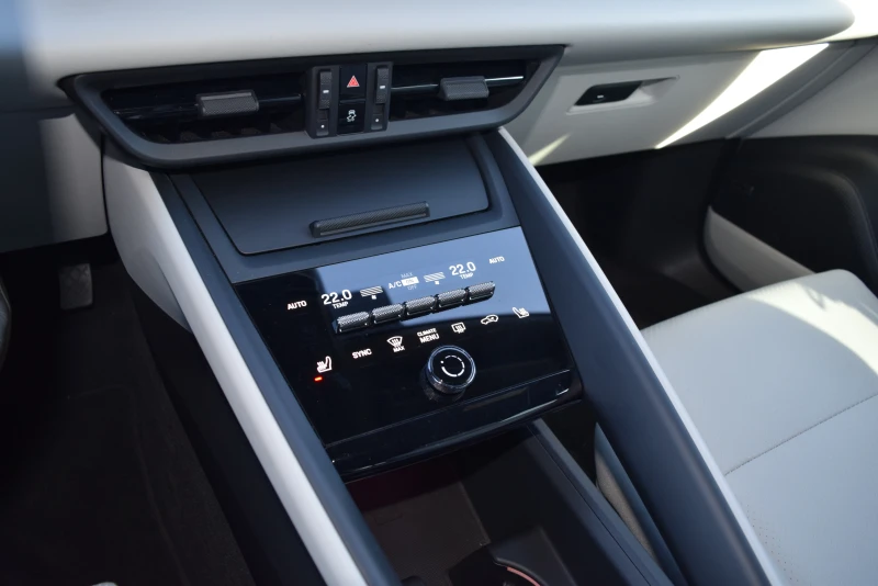 Porsche Macan 4 , снимка 12 - Автомобили и джипове - 52235490