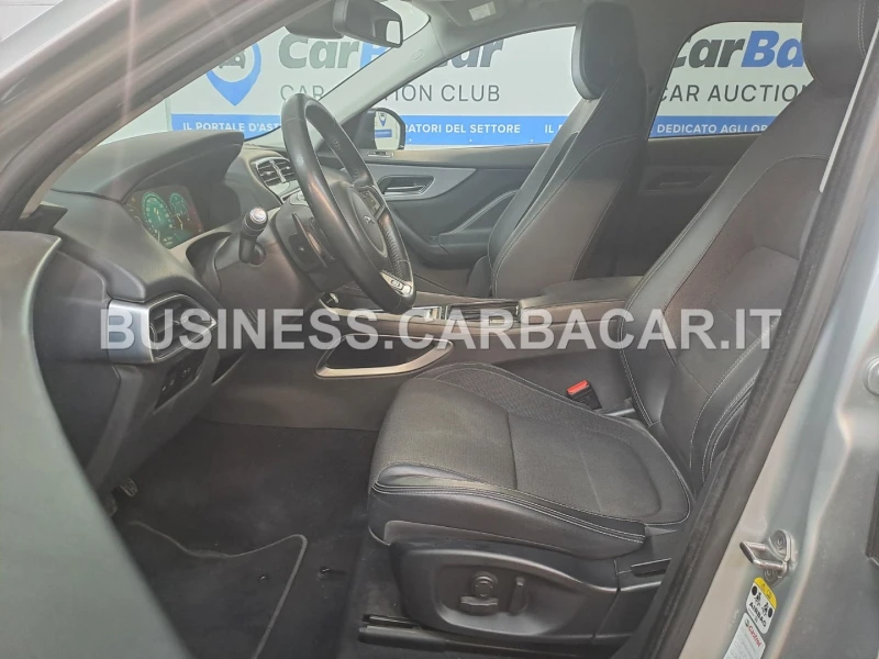 Jaguar F-PACE R-SPORT ШУМ В МОТОРА!!, снимка 8 - Автомобили и джипове - 52819829