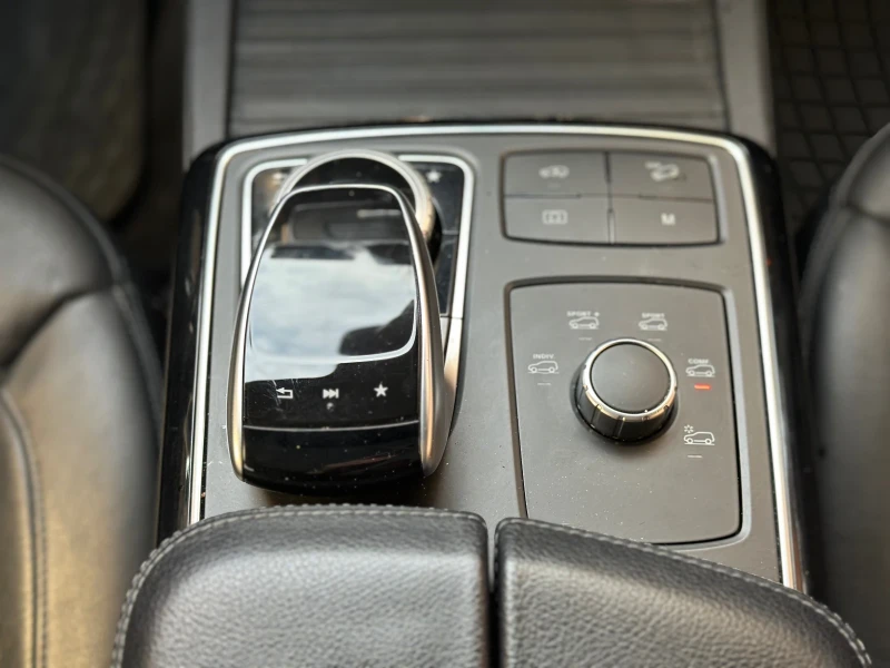 Mercedes-Benz GLE 43 AMG AMG, снимка 11 - Автомобили и джипове - 52960143