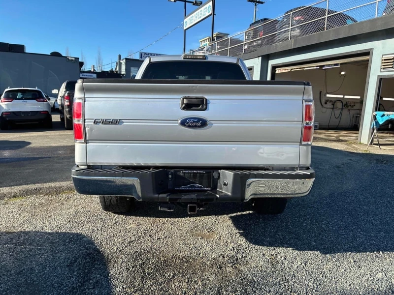 Ford F150 * 4WD SuperCrew * CARFAX * БЕЗ ПЪРВОНАЧАЛНА ВНОСКА, снимка 4 - Автомобили и джипове - 53179538