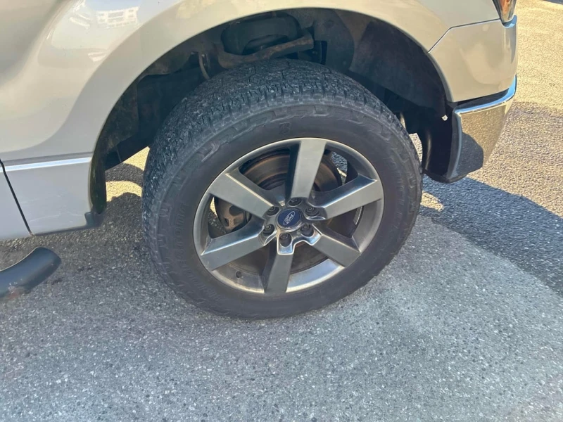 Ford F150 * 4WD SuperCrew * CARFAX * БЕЗ ПЪРВОНАЧАЛНА ВНОСКА, снимка 7 - Автомобили и джипове - 53179538